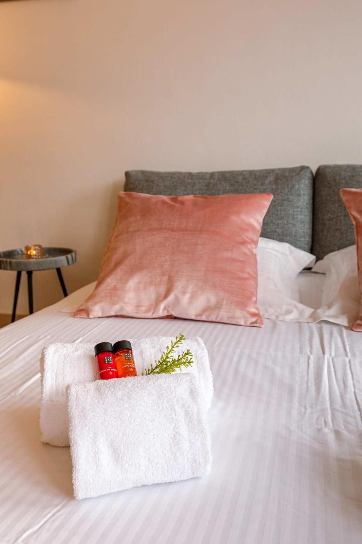 Huswell - Beautiful And Spacious Studio With Side Seaview Knokke-Heist Buitenkant foto